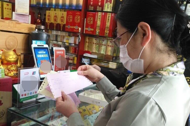 省局来淮督查校园周边食品销售监管工作